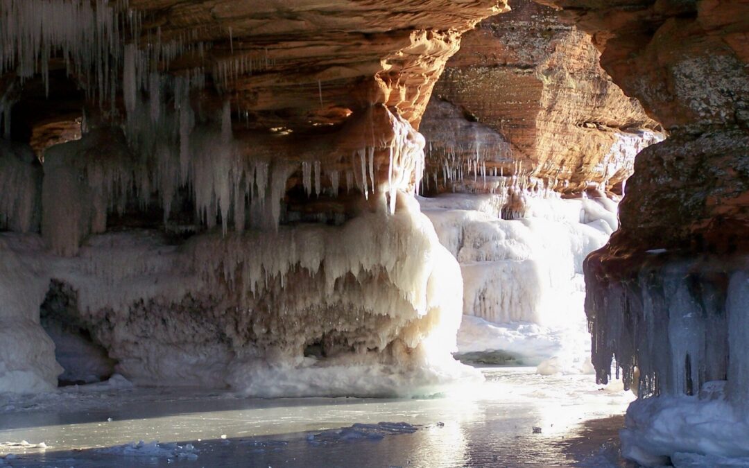 Apostle Islands Ice Caves Reopen for First Time Since 2015